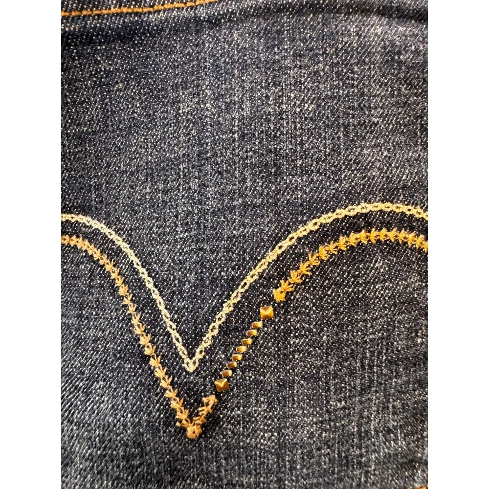 Levis Women 22 M Bootcut 580 Jeans Dark Wash Embellished Pocket detail 30 Inseam - Picture 12 of 12